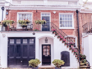 New-Technology-Improvements-in-Modern-Garage-Doors